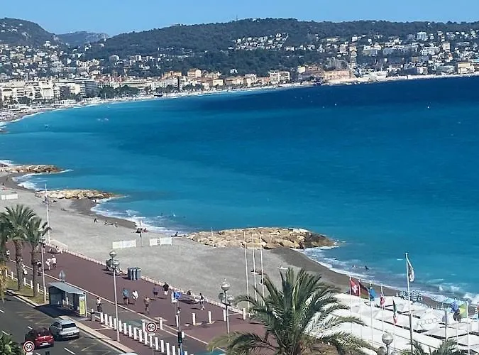 Baie Des Anges Promenade Des *